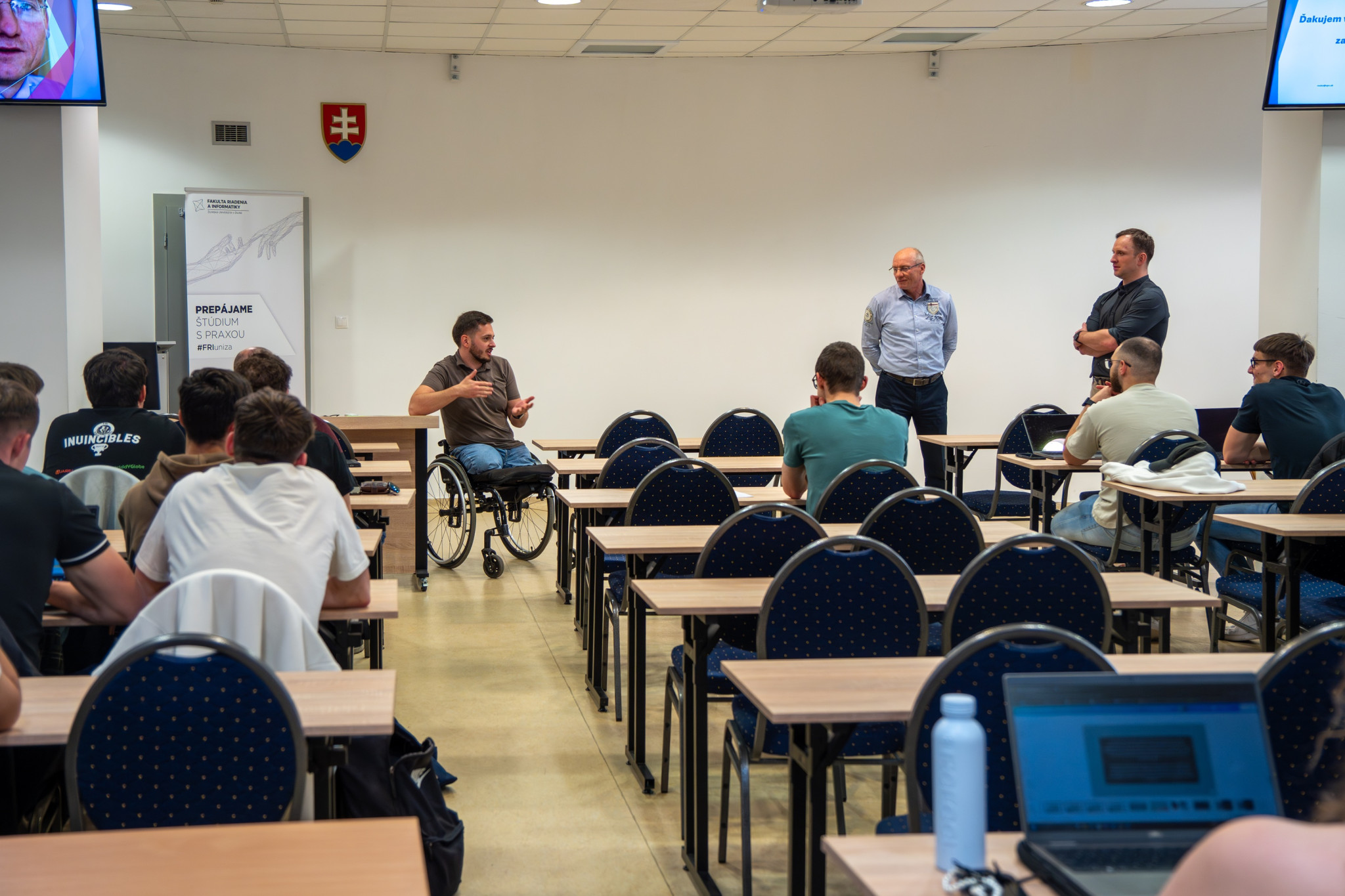 An inspiring lecture on parasports management in Slovakia