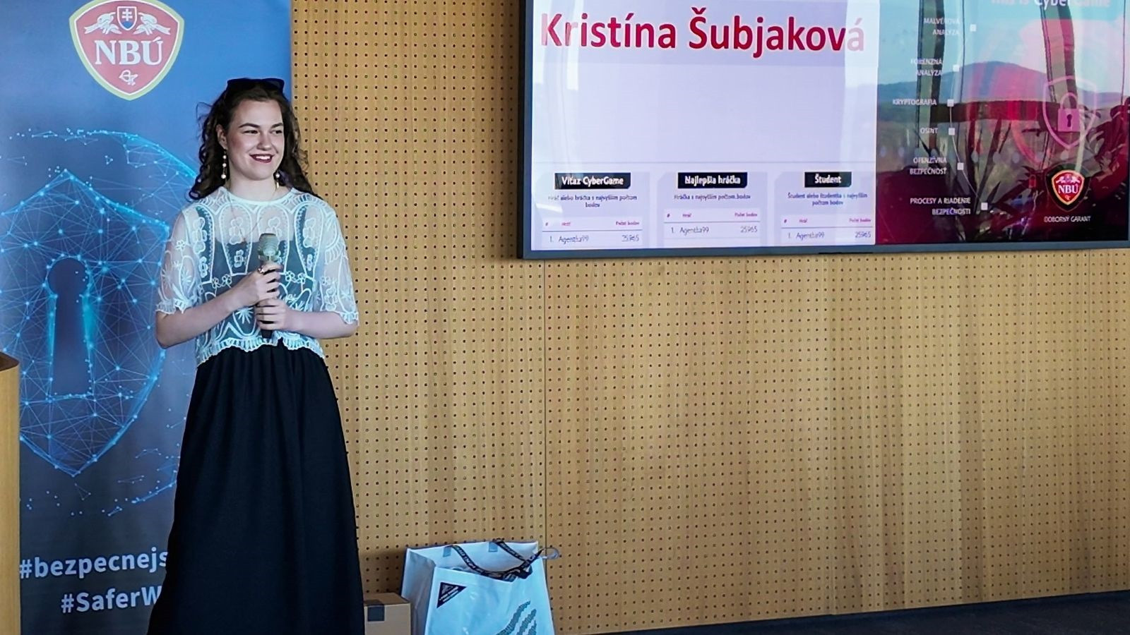 Celková víťazka náročnej programátorskej súťaže CyberGame z FRI UNIZA